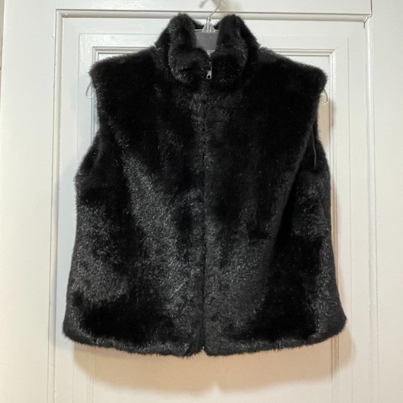 New Cejon Vest Small Black Full Zip Faux Fur Vest - Picture 1 of 6